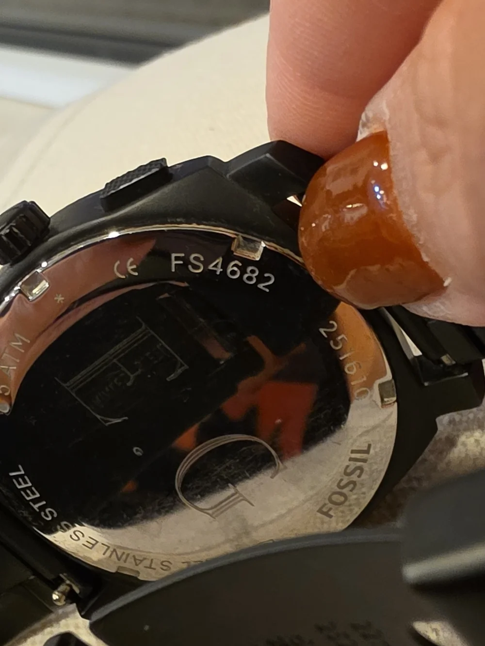 Fossil needs battery
